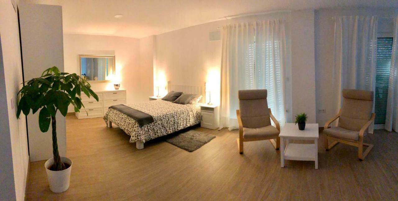 הוילה Sanlúcar de Barrameda Vivienda Avenida De La Manzanilla מראה חיצוני תמונה